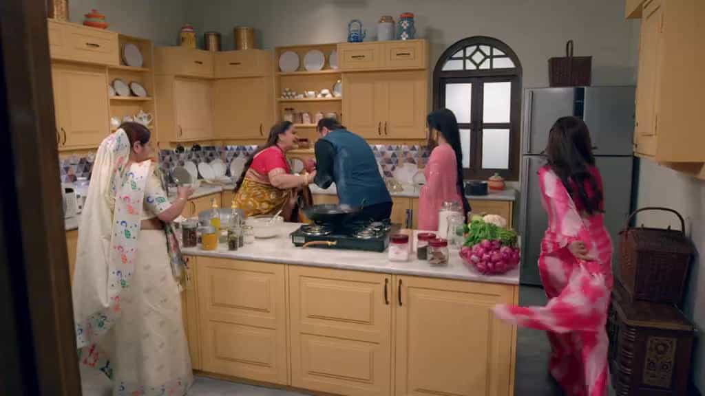 Pyar Ka Pehla Naam: Radha Mohan - Episode 298