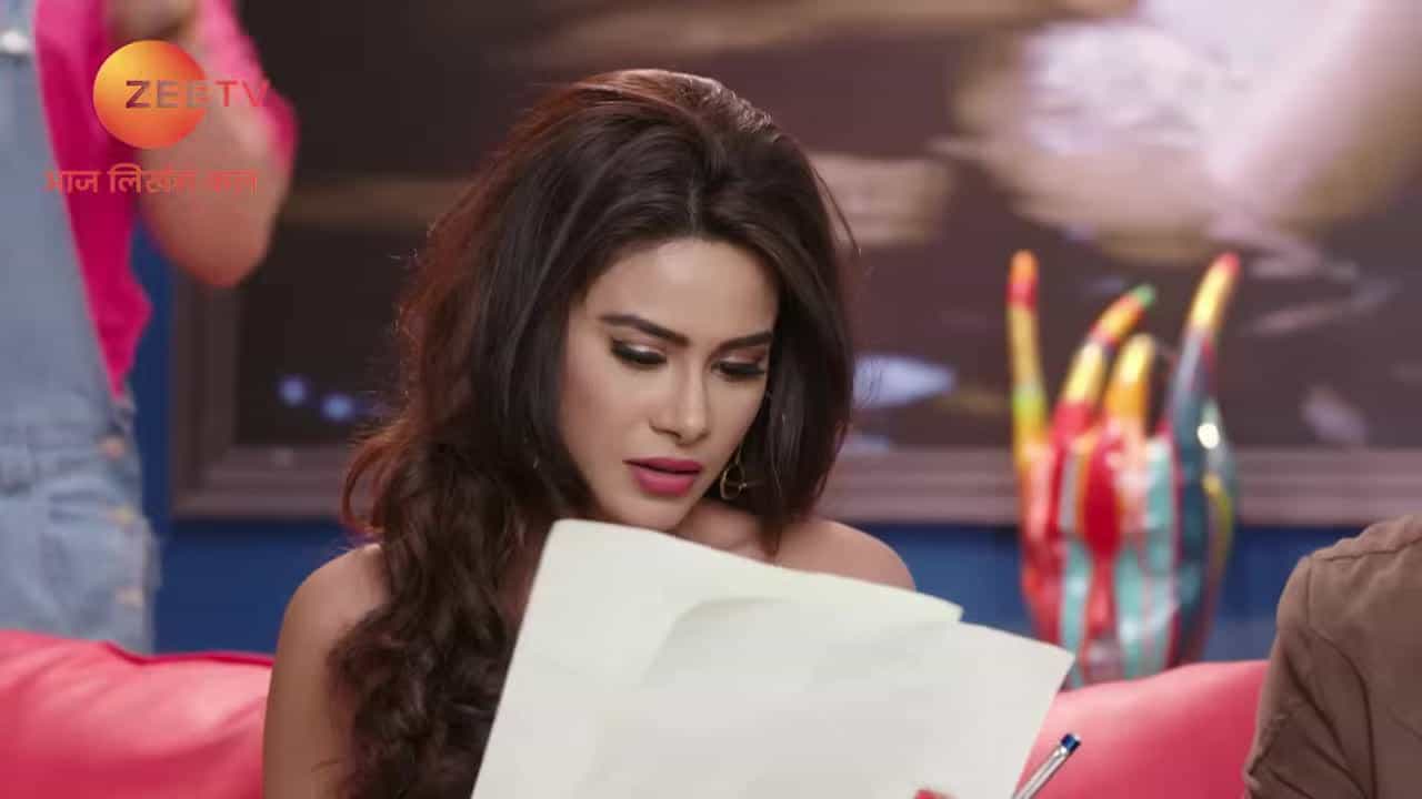 Hamari Bahu Silk - Episode 8