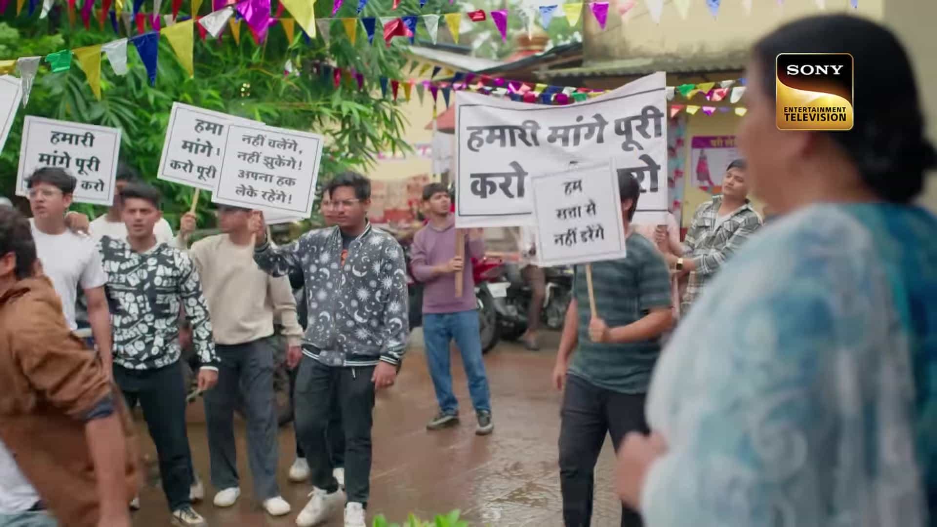Kavya – Ek Jazbaa, Ek Junoon - Episode 221