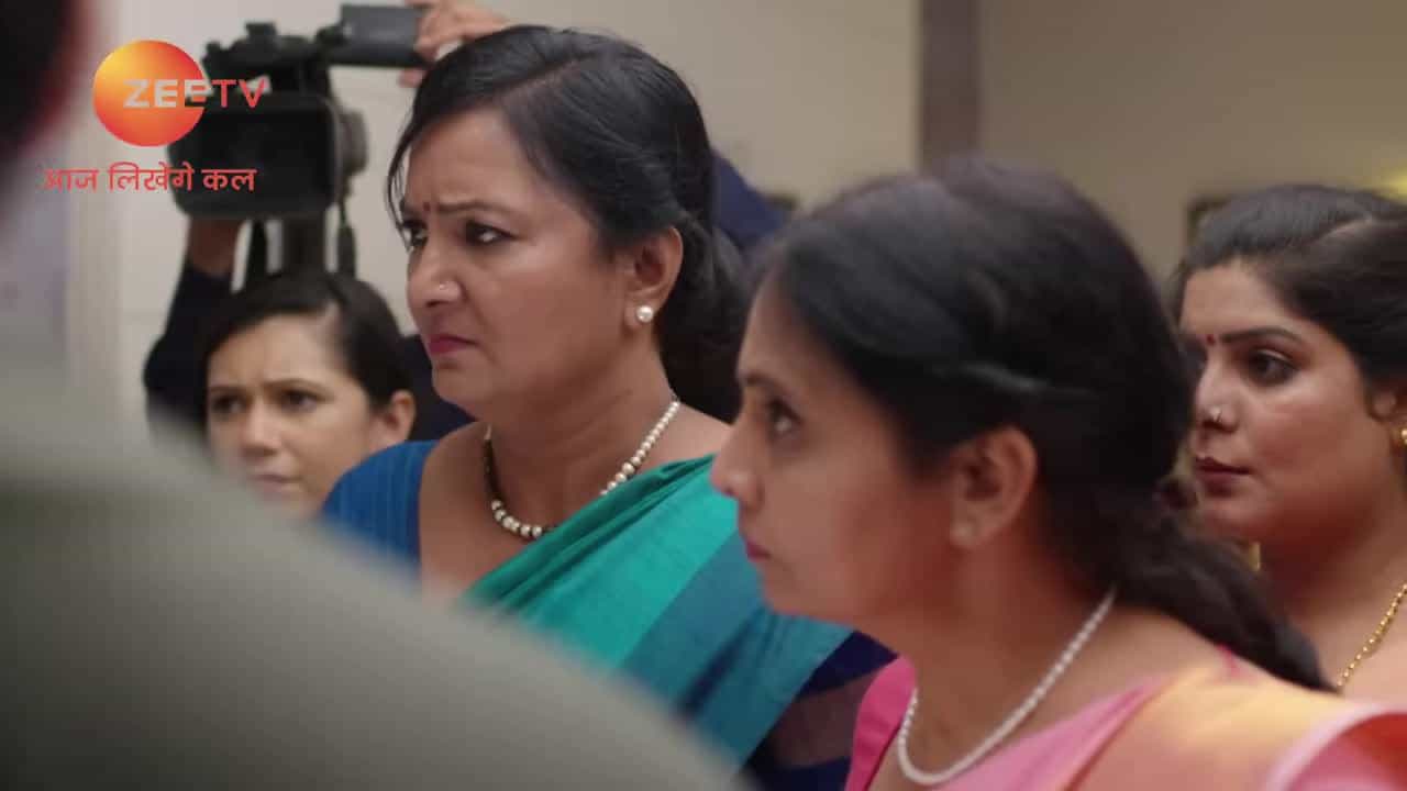 Hamari Bahu Silk - Episode 14