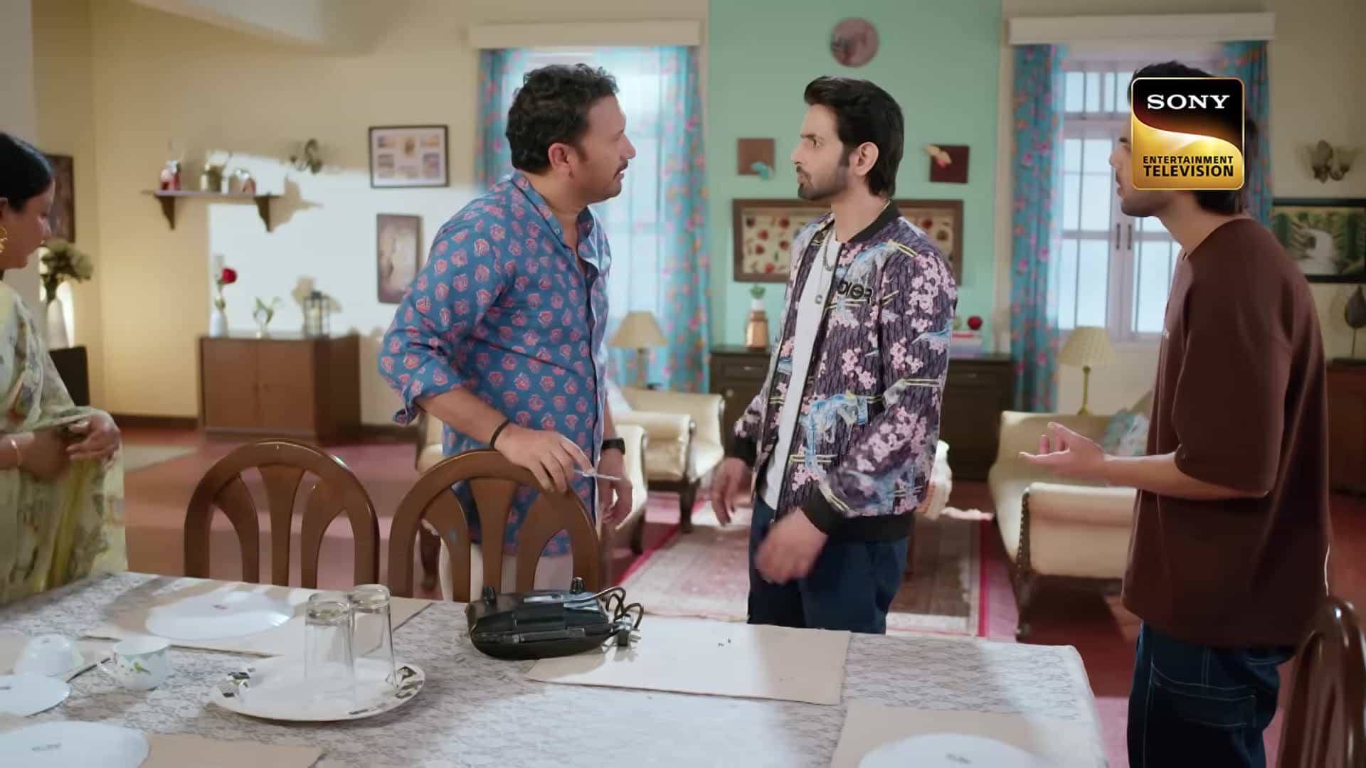 Kavya – Ek Jazbaa, Ek Junoon - Episode 243