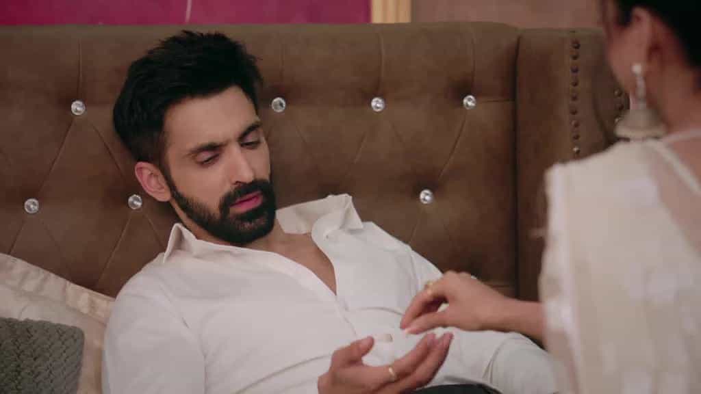 Kaise Mujhe Tum Mil Gaye - Episode 469