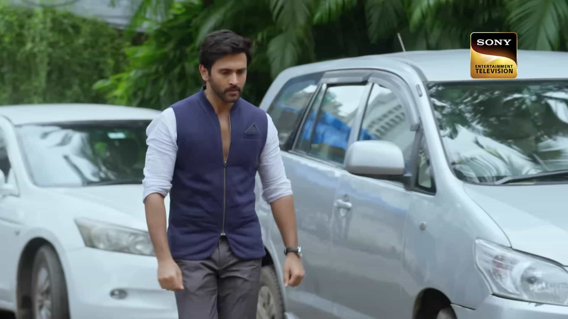 Kavya – Ek Jazbaa, Ek Junoon - Episode 238