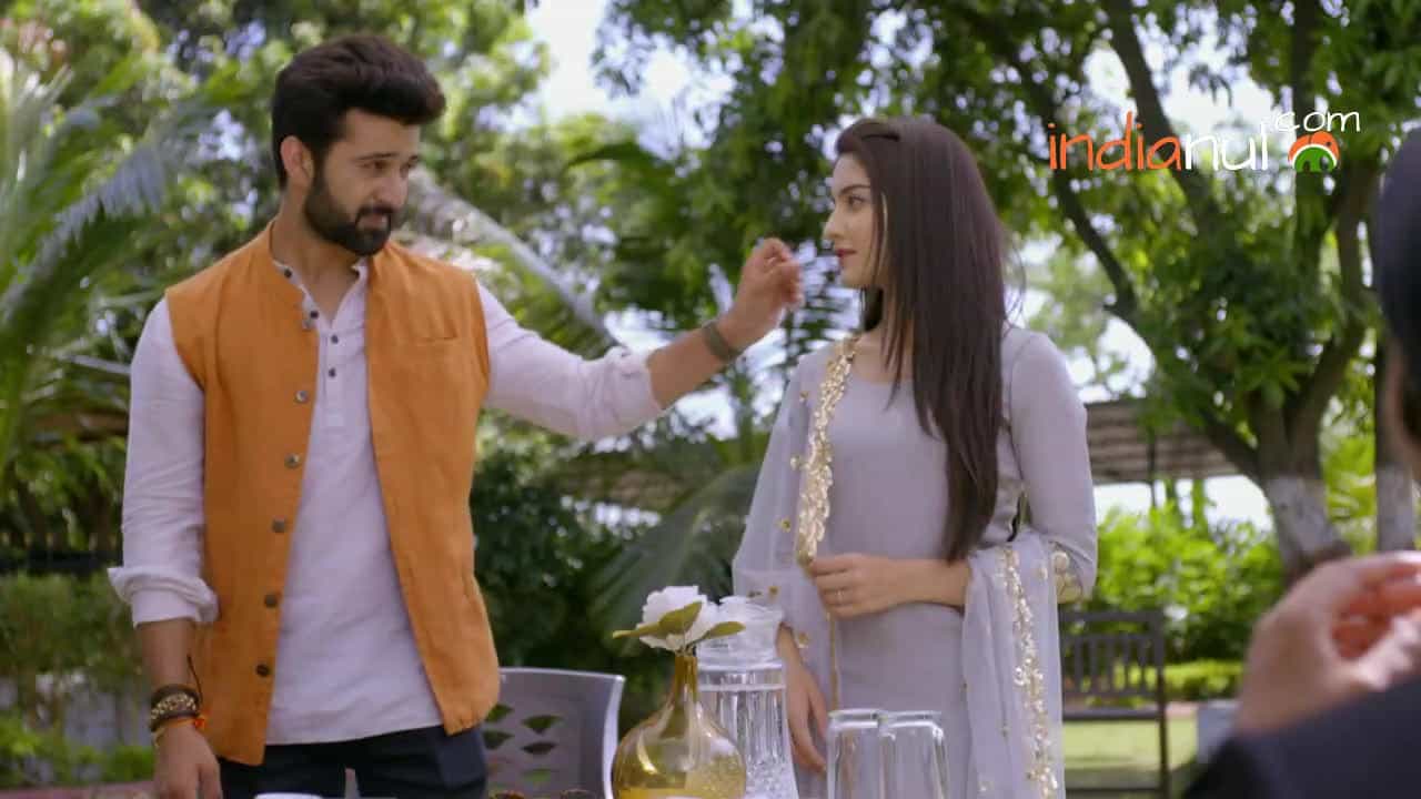 Qurbaan Hua - Episode 271
