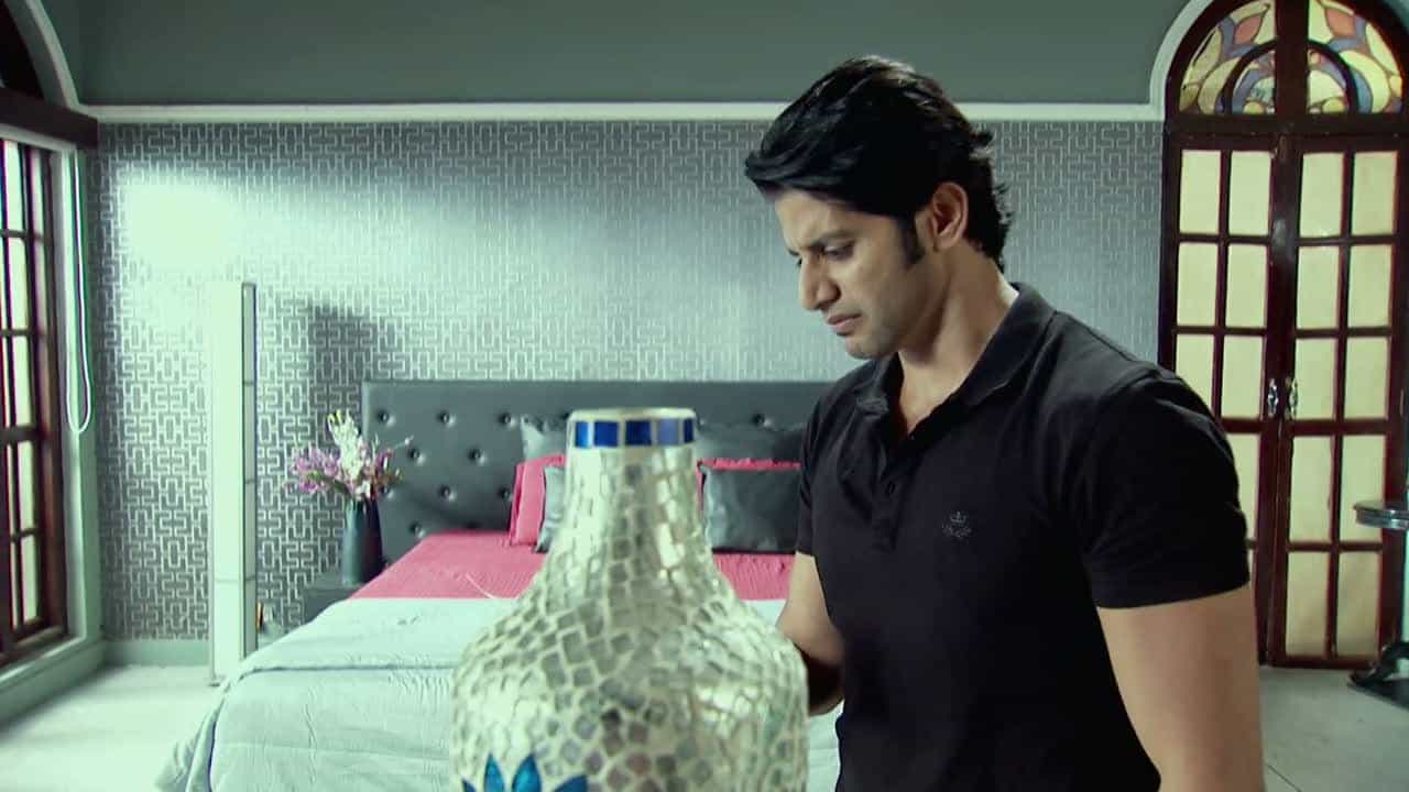 Qubool Hai - Episode 693