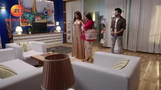Hamari Bahu Silk - Episode 22